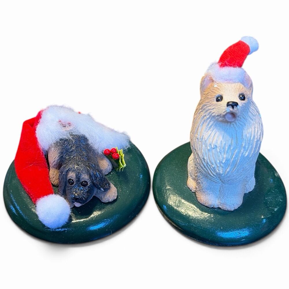 Byers Choice Carolers Set Of 2 Dogs Pomeranian? Christmas Holiday Pets READ